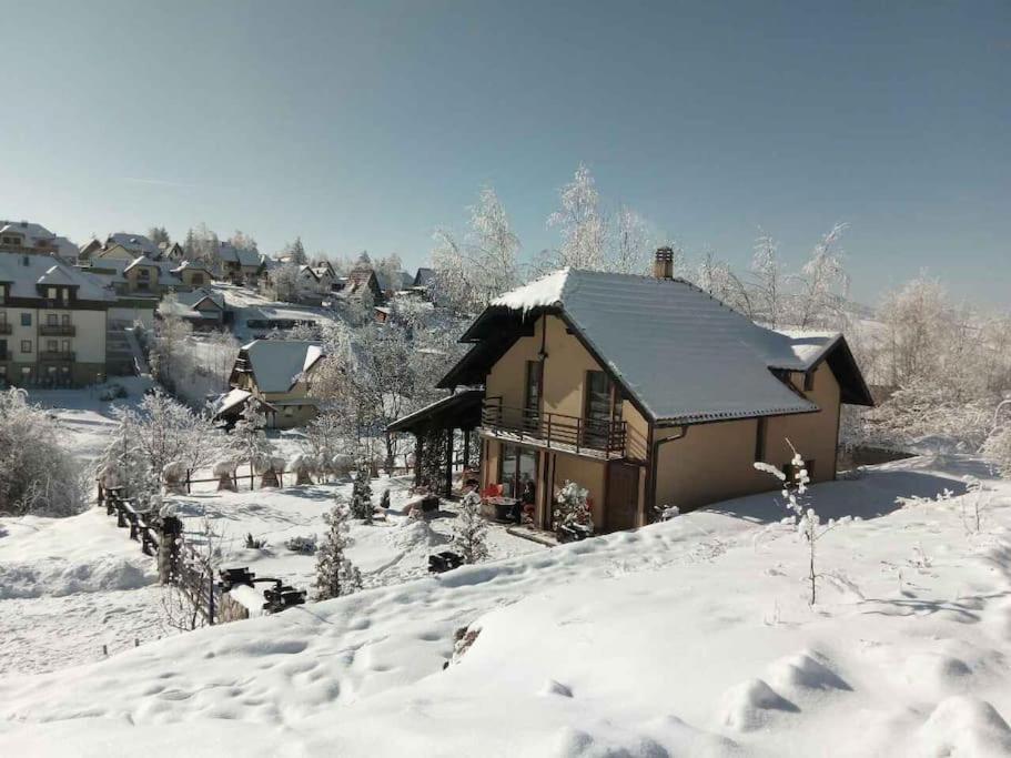 Vikendica Zivotic * Zlatibor