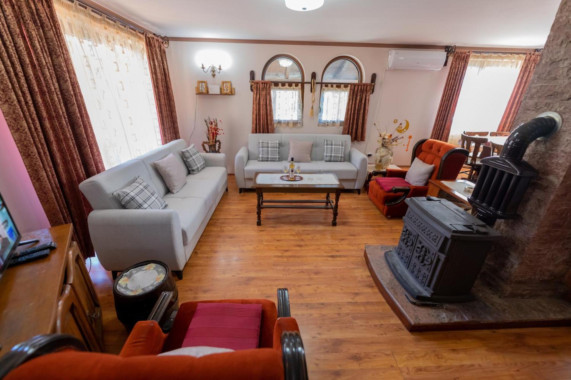 Holiday home Vikendica Zivotic